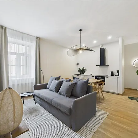 2br - 10min To Old Town * Riga